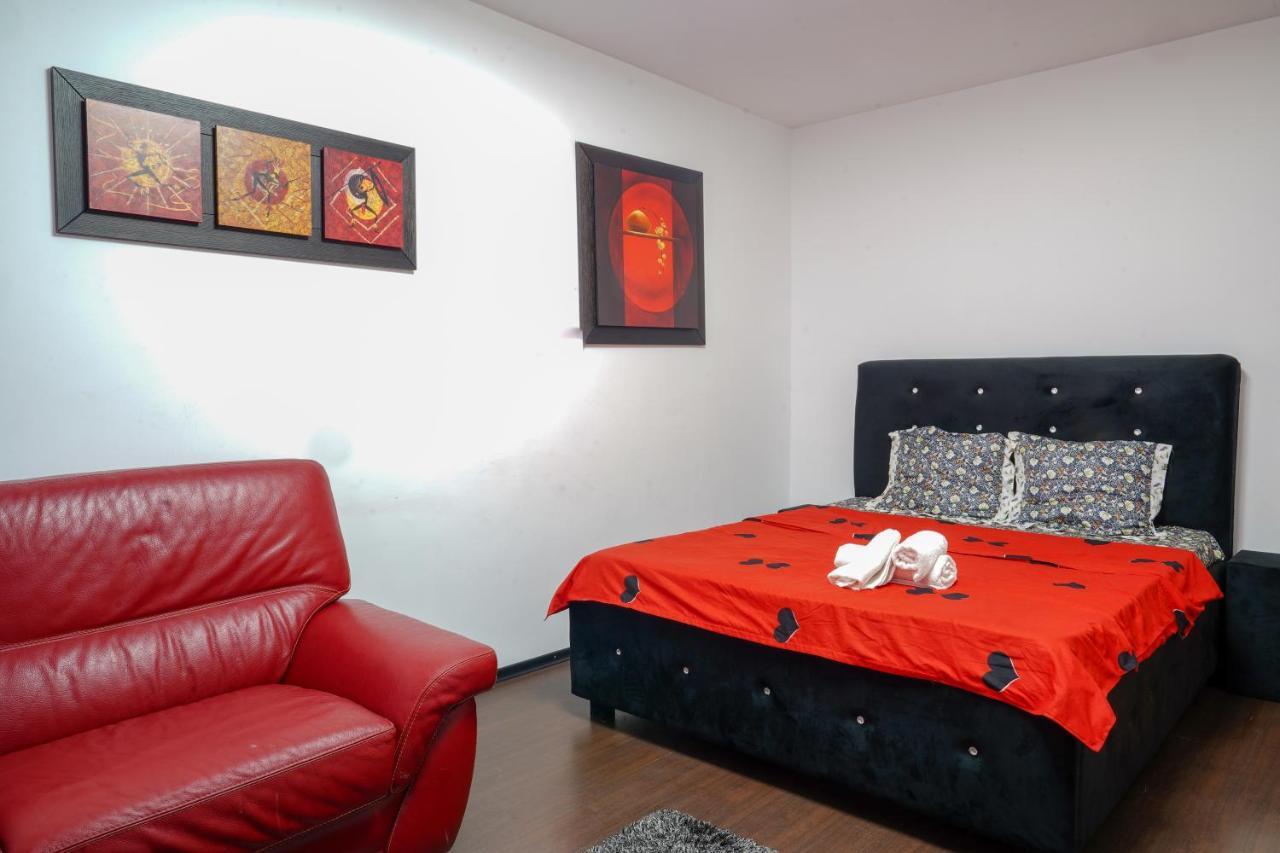 Sun Plaza Oasis With Self Check In And Fast Wifi Apartment Букурещ Екстериор снимка