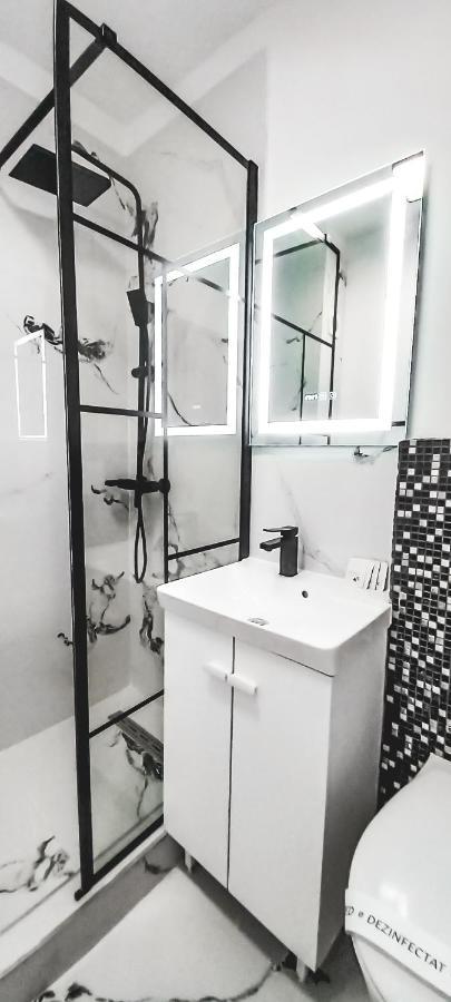 Sun Plaza Oasis With Self Check In And Fast Wifi Apartment Букурещ Екстериор снимка