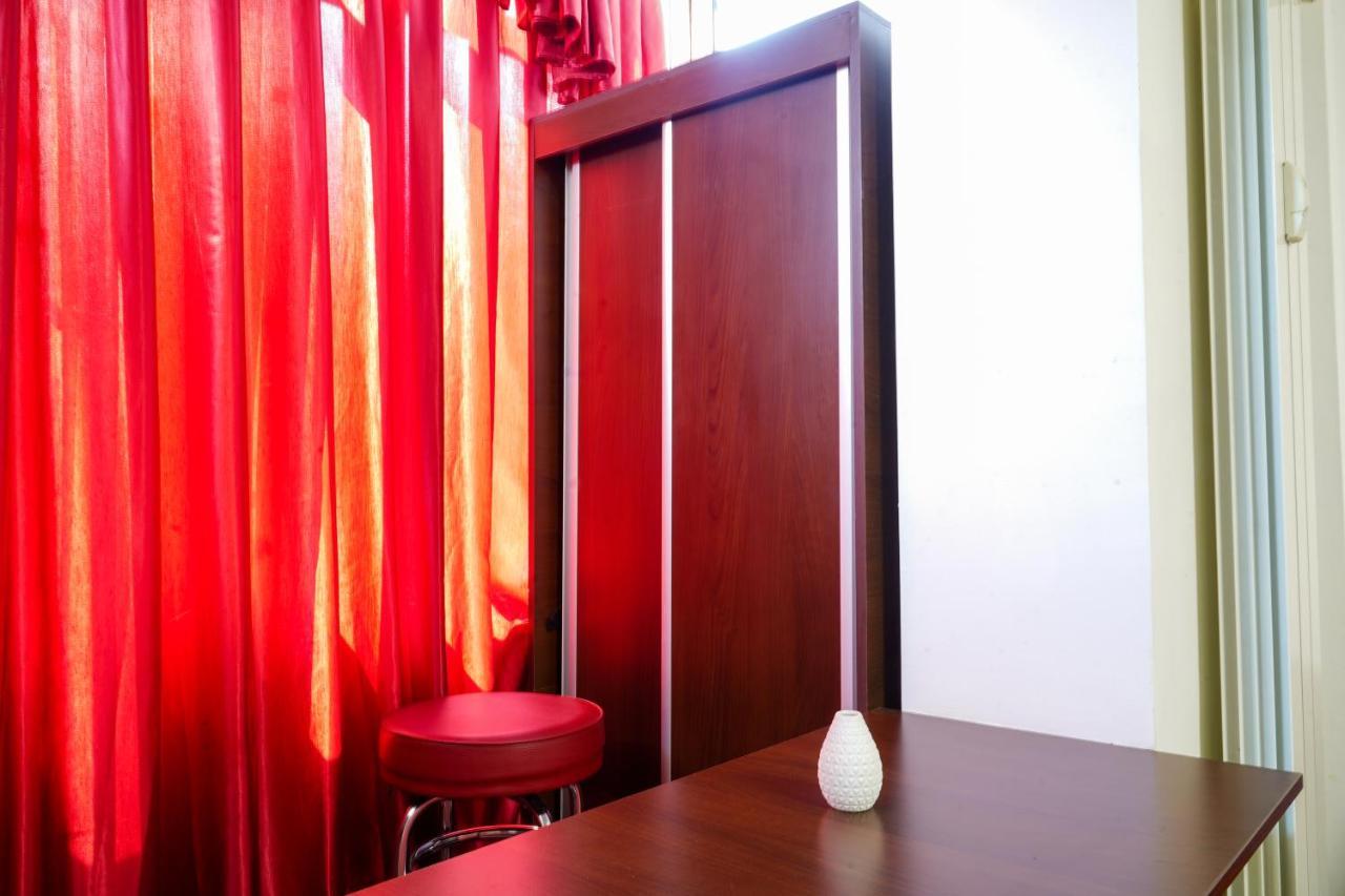 Sun Plaza Oasis With Self Check In And Fast Wifi Apartment Букурещ Екстериор снимка